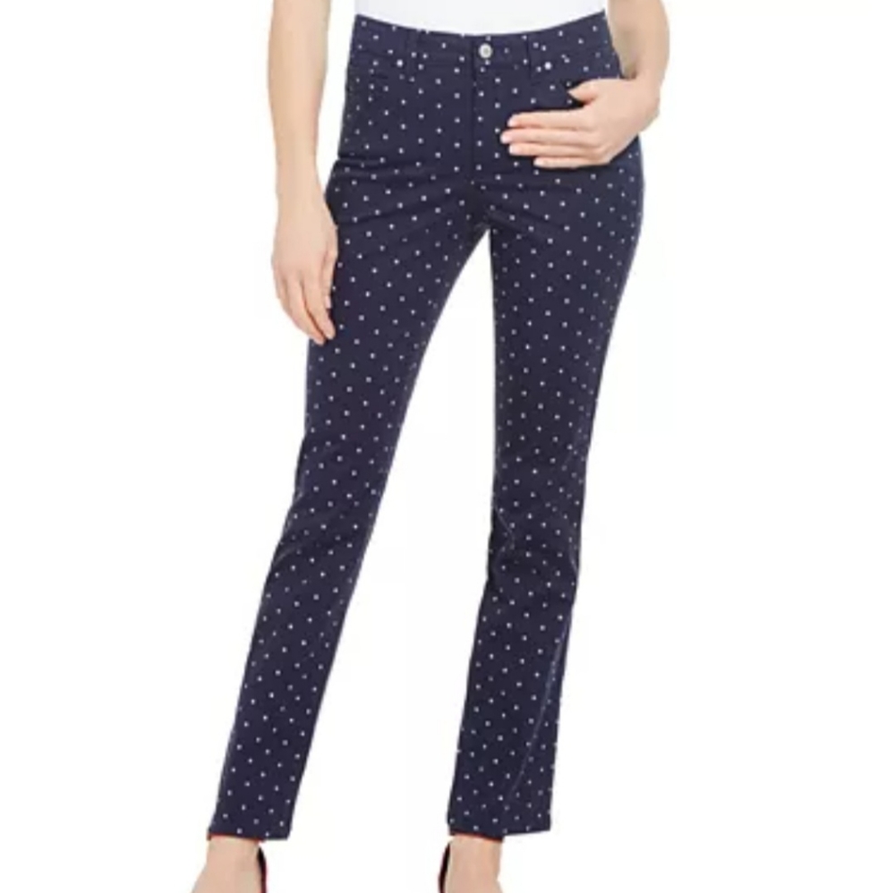 💝💝NWT CHARTER CLUB petite size 12 jeans 💝💝